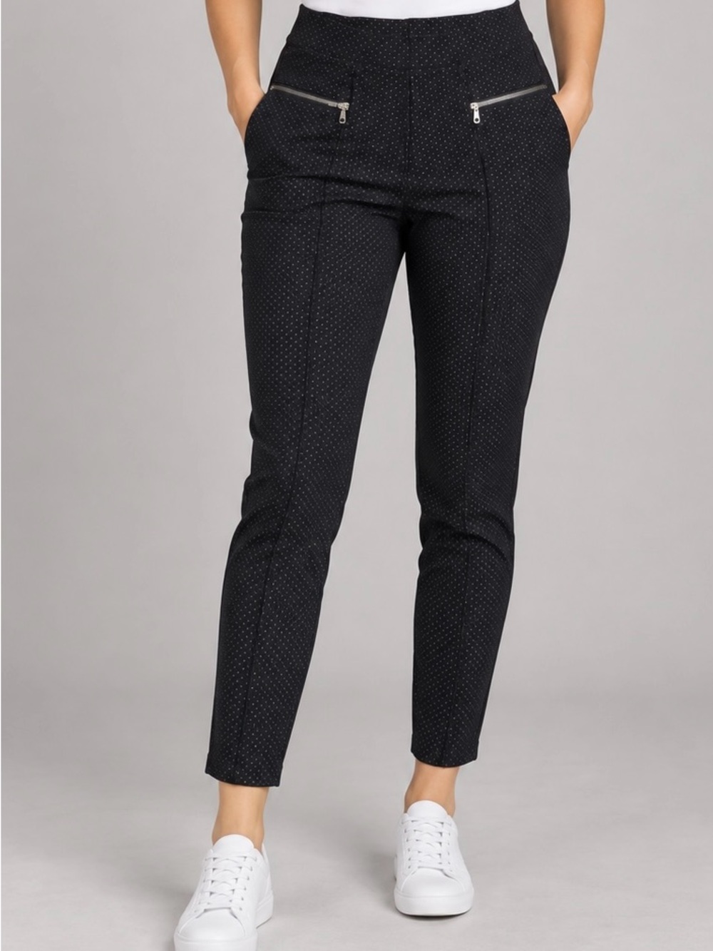 Slim High-Waist Skinny Pants in Black Pin Dot